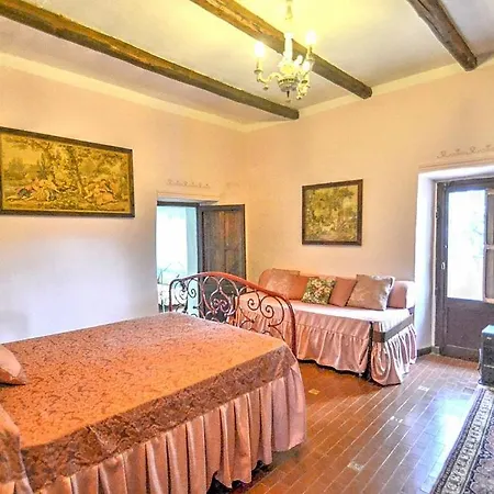 Sleeps 8 Pool Wifi تيرني